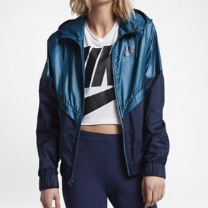 Nike Windrunner Jacket